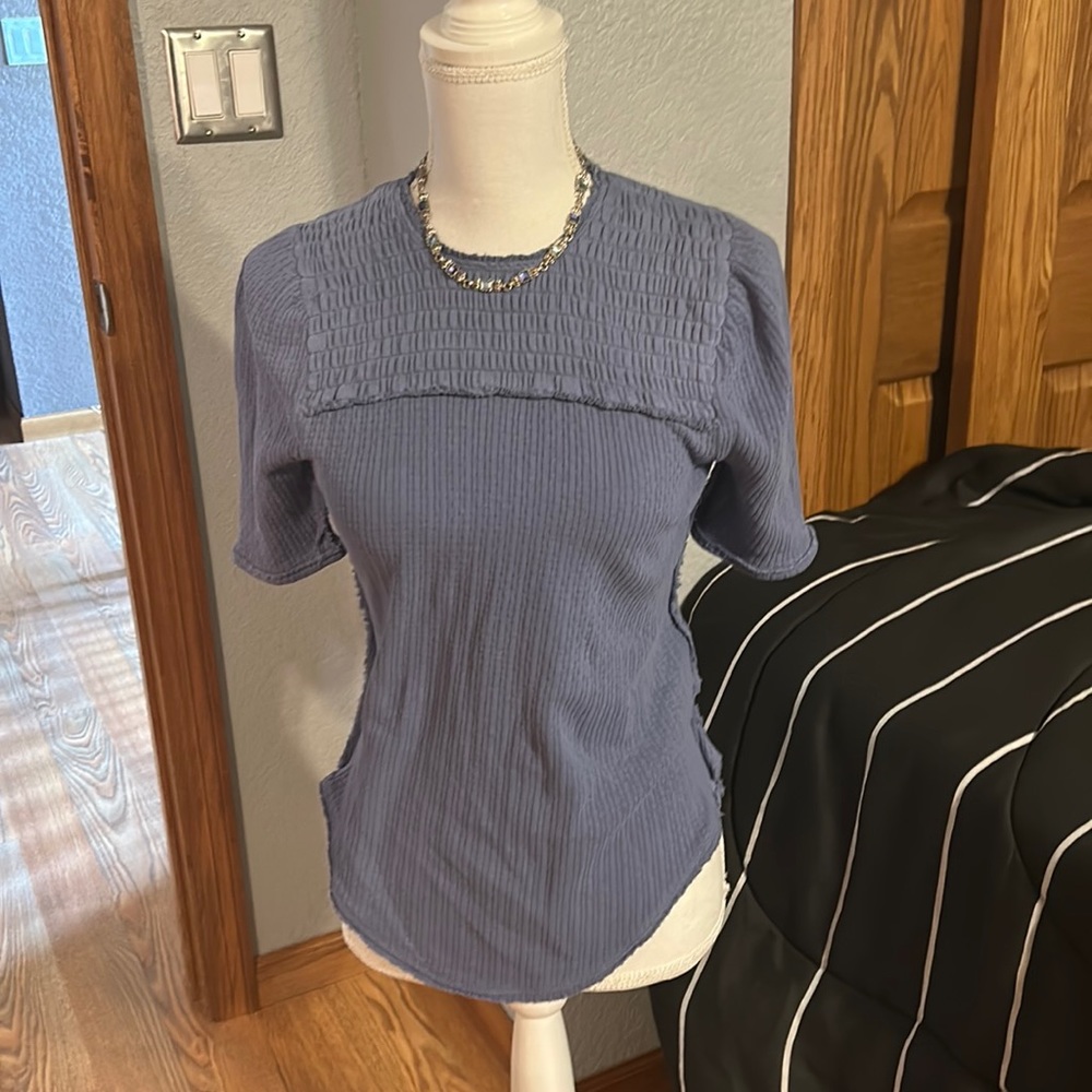 We the Free top, sz S, blue
